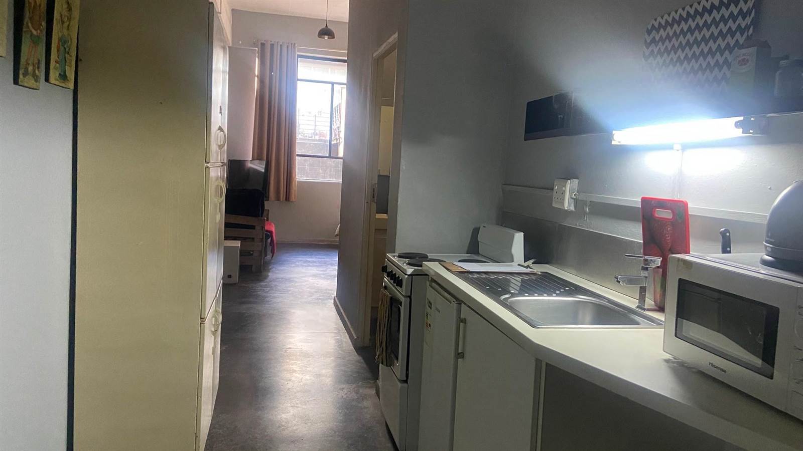 Bachelor apartment in Maboneng photo number 6