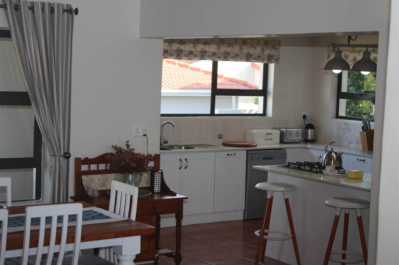 3 Bed House in Santareme photo number 12