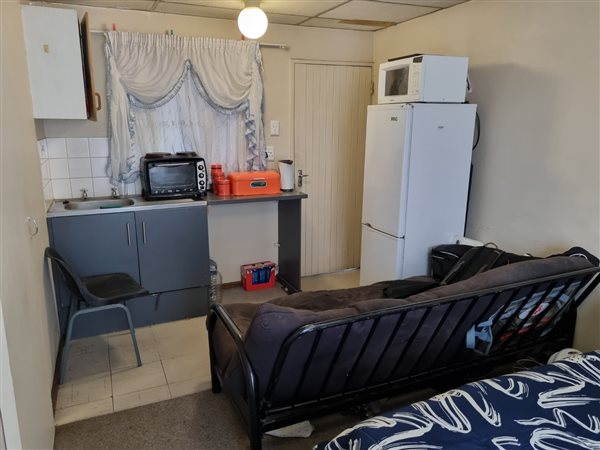 1 Bed Apartment