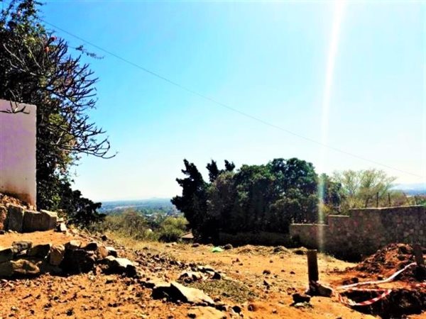 1229 m² Land available in Cashan
