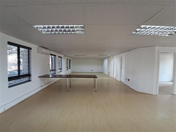 167  m² Office Space