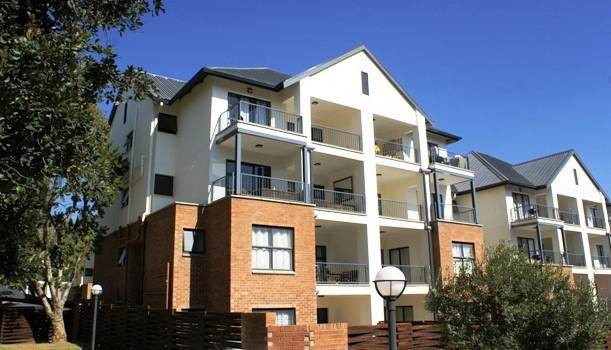 2 Bed Apartment in Kyalami Hills photo number 1