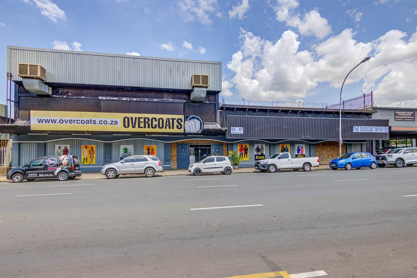 1977  m² Commercial space in Benoni Central photo number 3