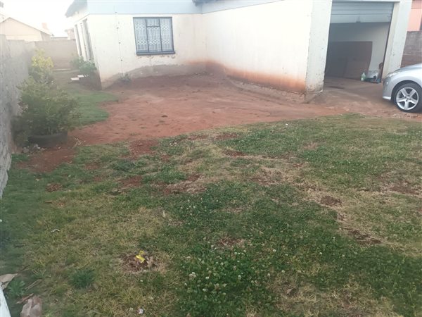 2 Bedroom House