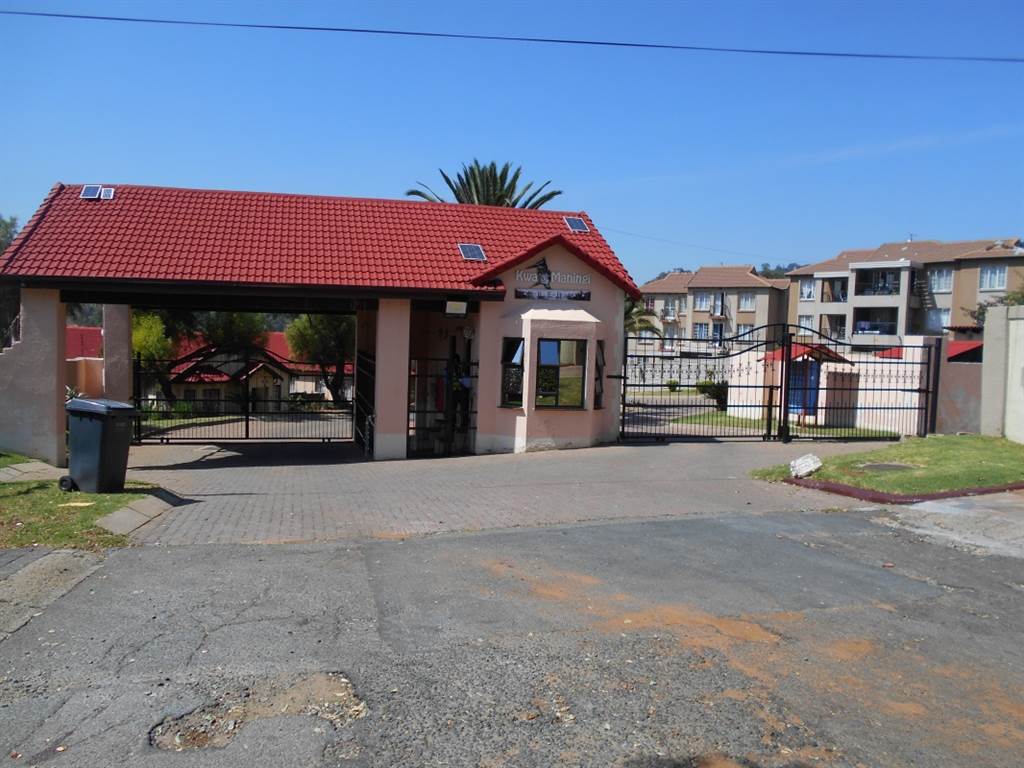 2 Bed Townhouse in Meredale photo number 1