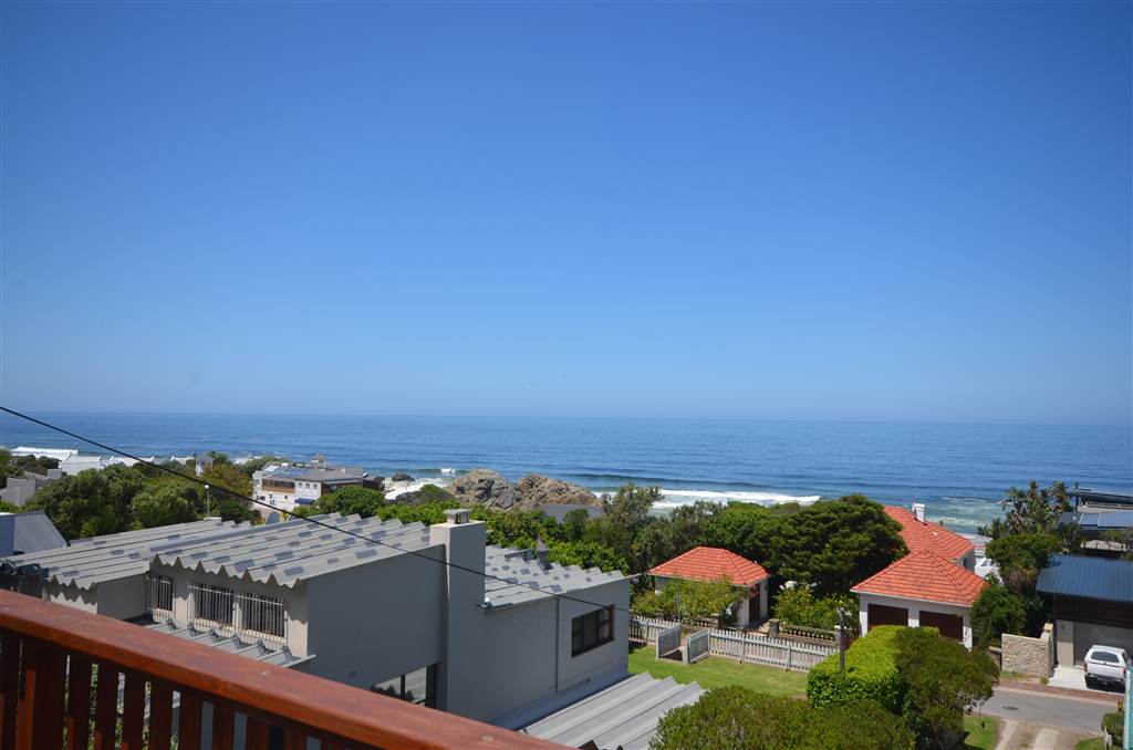 3 Bedroom Apartment 3 Bedroom Apartment