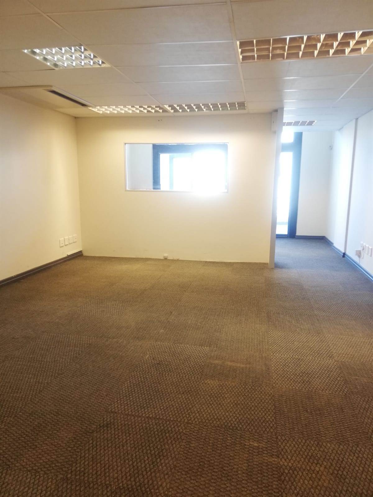 68  m² Office Space in Tyger Valley photo number 13