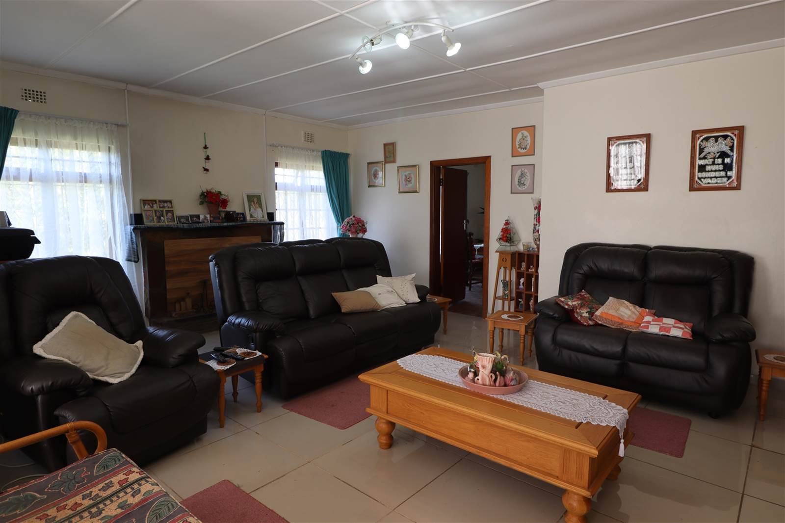 3 Bed House in Melmoth photo number 11