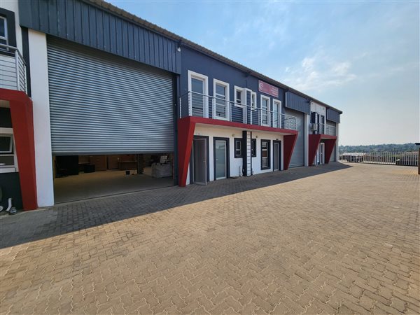 150  m² Industrial space