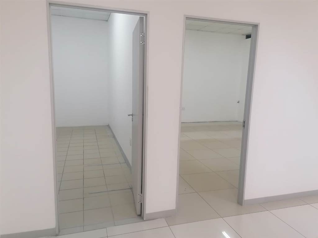 308  m² Commercial space in Louis Trichardt photo number 9