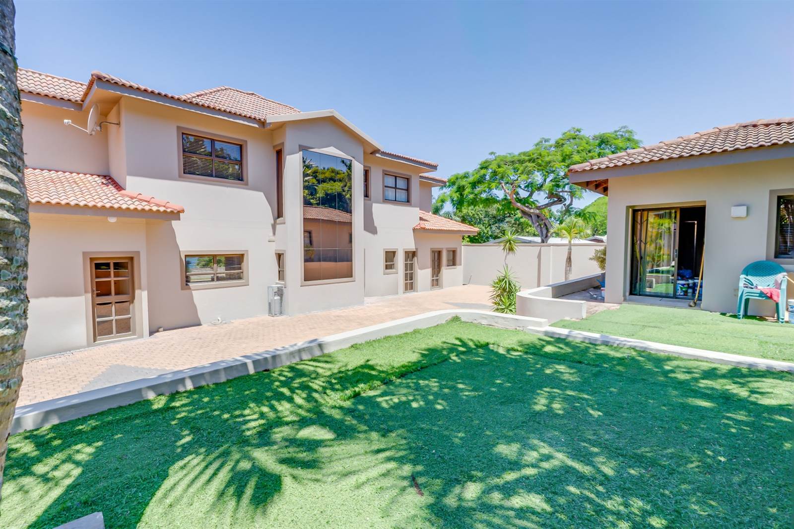 6 Bed House in Ballito photo number 25