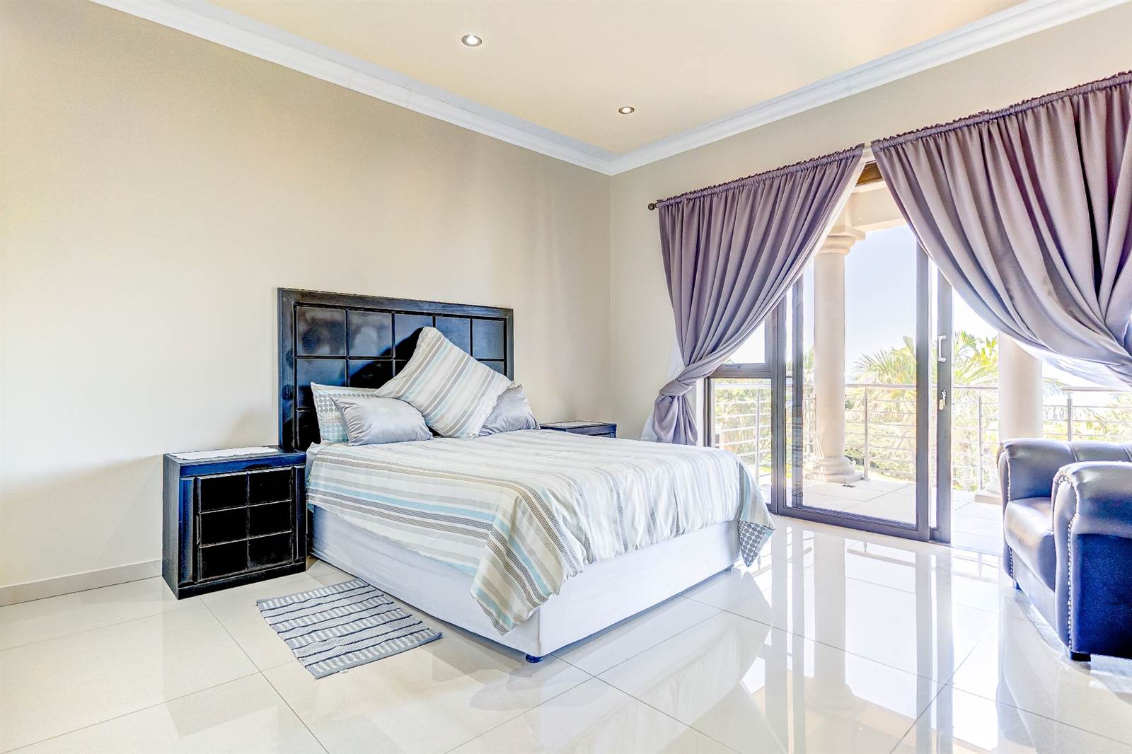 6 Bed House in Ballito photo number 19