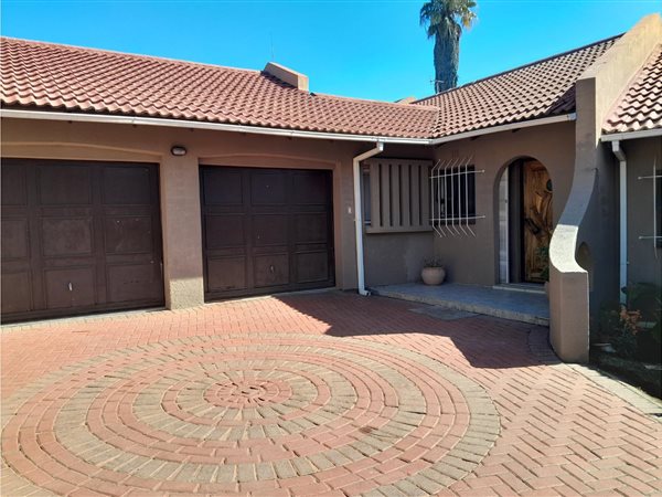 3 Bedroom House 3 Bedroom House