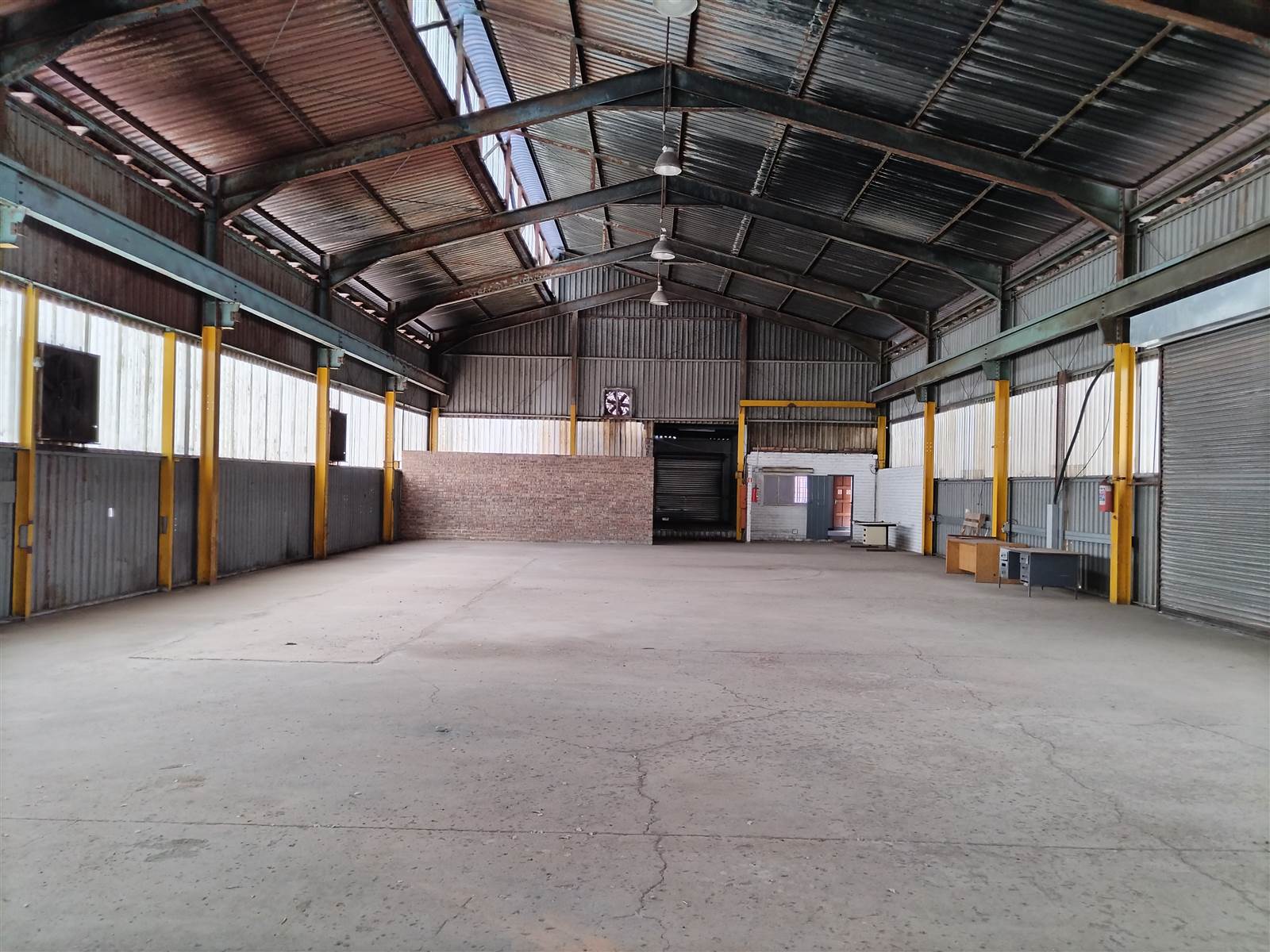 575  m² Industrial space in Alrode photo number 1