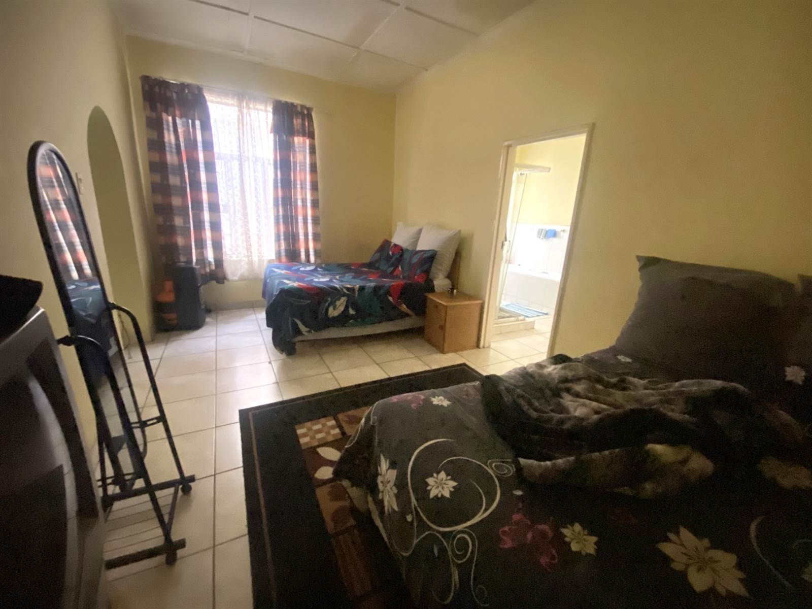 2 Bed Apartment in Southernwood photo number 8