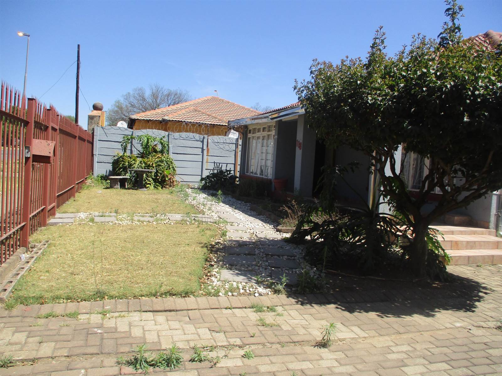 3 Bed House in Benoni Central photo number 1
