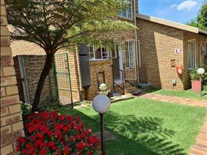 House in Van Riebeeck Park