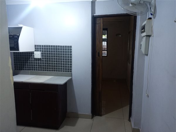 1 Bedroom House 1 Bedroom House