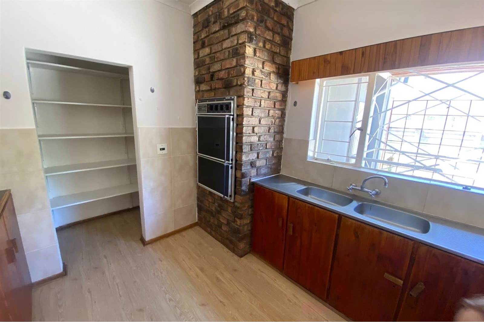 4 Bed House in Vryburg photo number 8