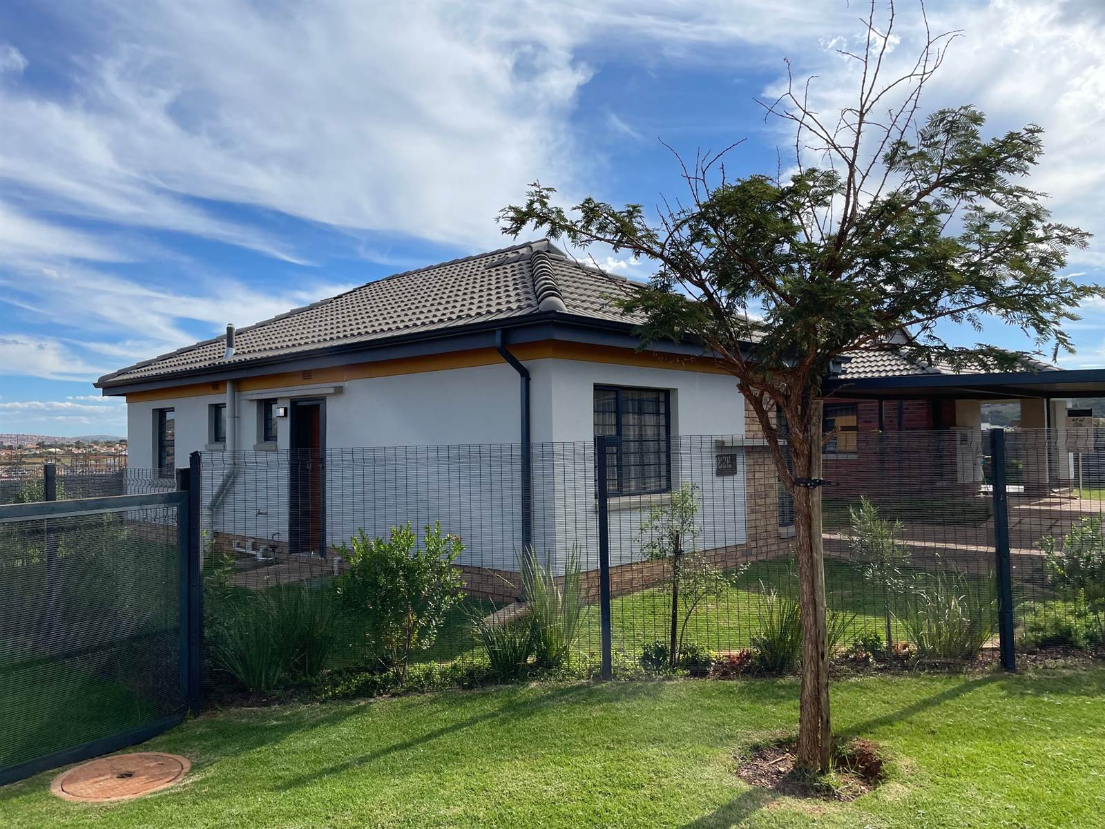3 Bed House in Booysens photo number 4