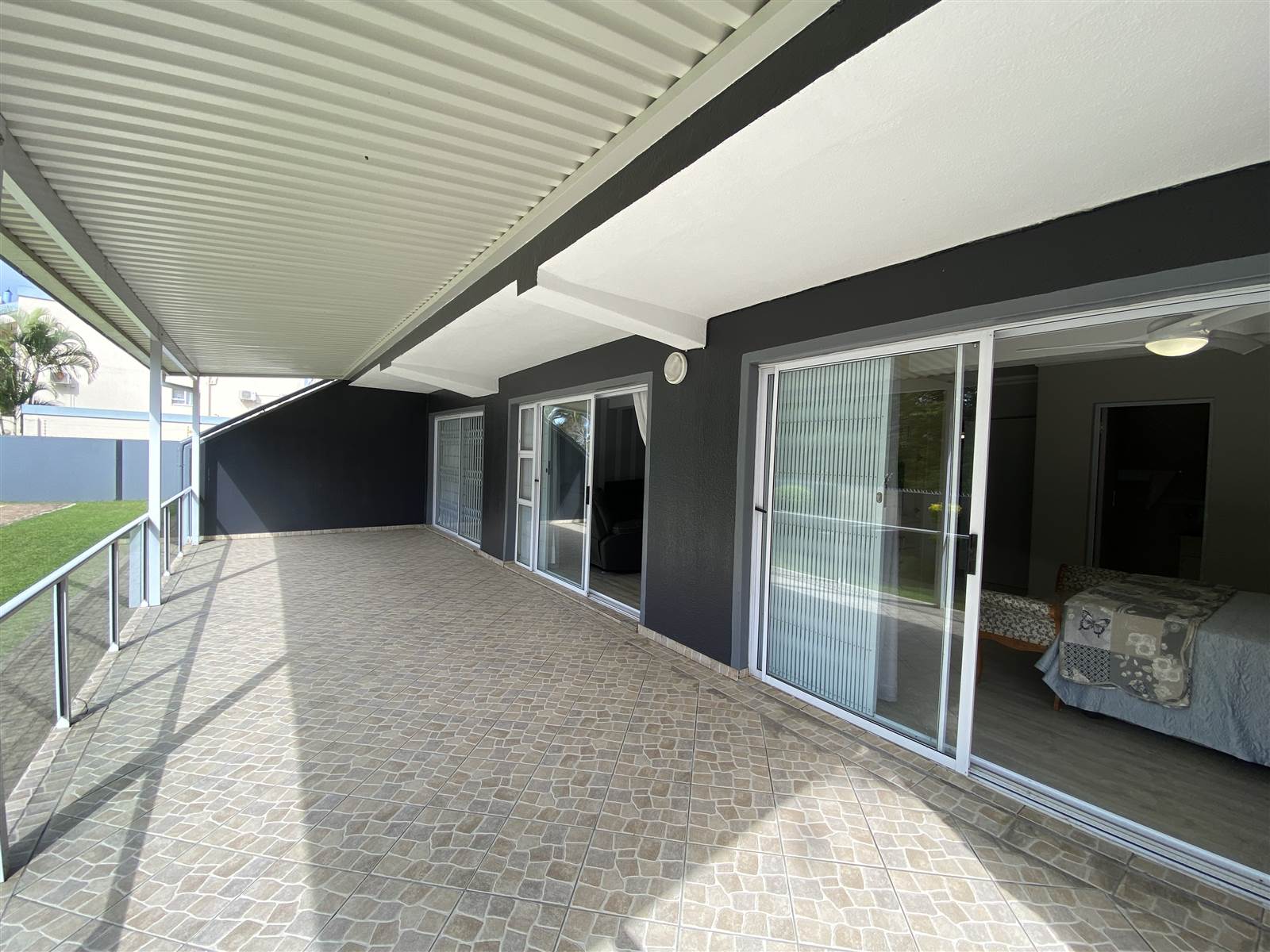 4 Bed Apartment in Shelly Beach photo number 4