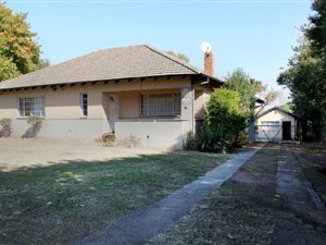 5 Bed House in Pelham