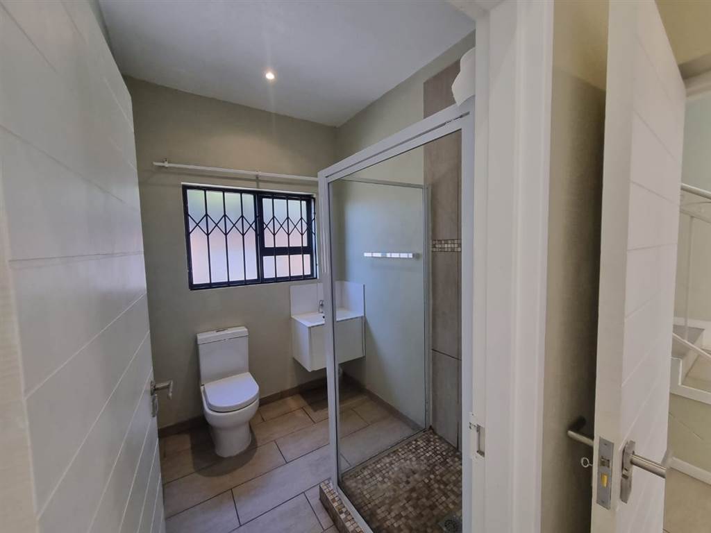 3 Bed Townhouse in Alberton photo number 21