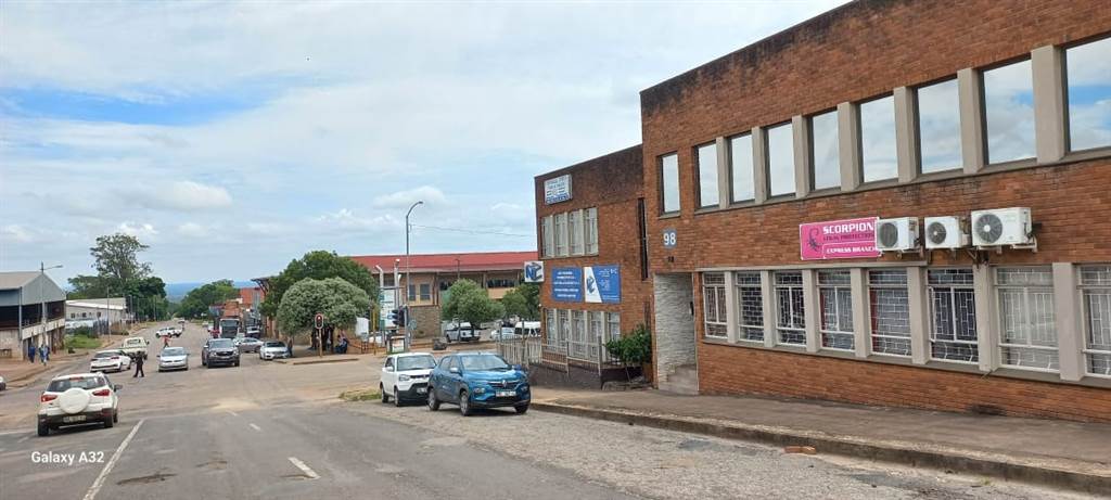 240  m² Commercial space in Louis Trichardt photo number 8