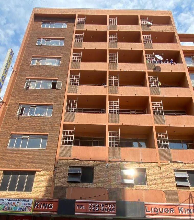 3360  m² Hotel in Hillbrow photo number 3