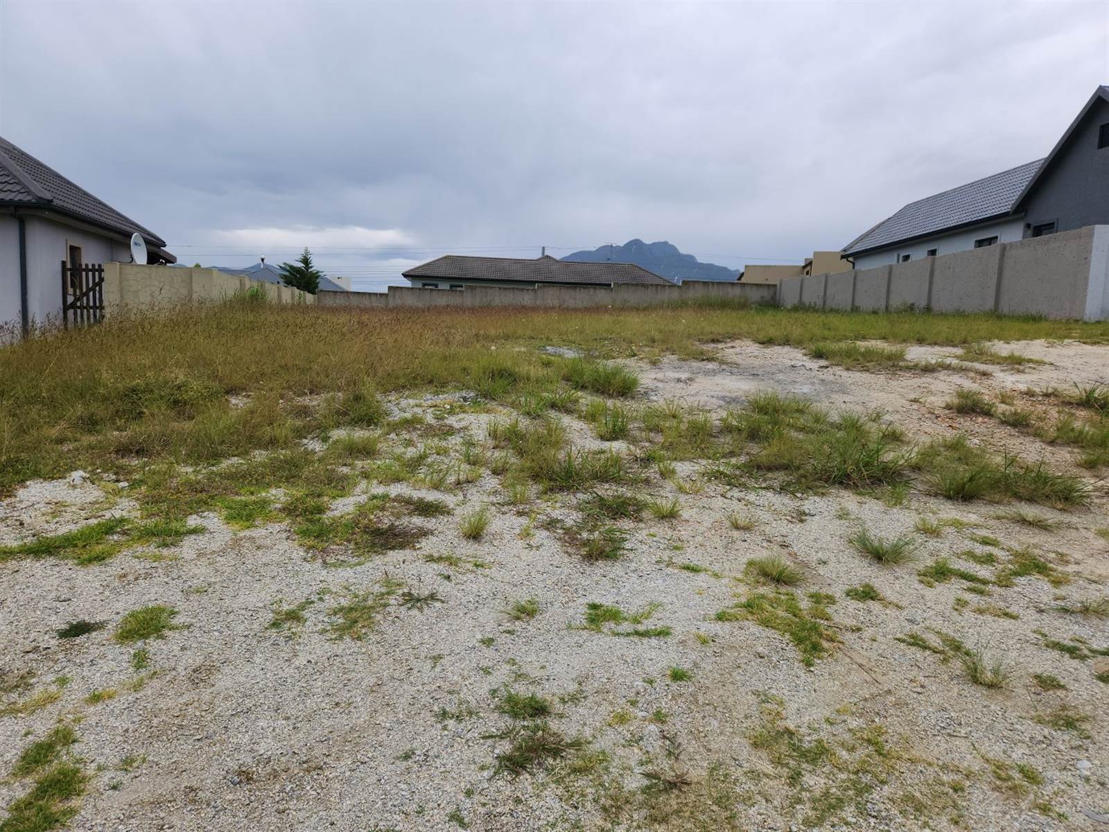 596 m² Land available in Blue Mountain Village photo number 10