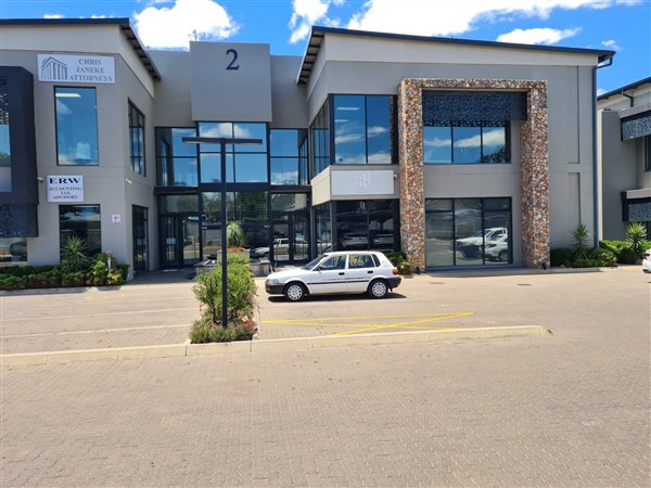 48  m² Commercial space