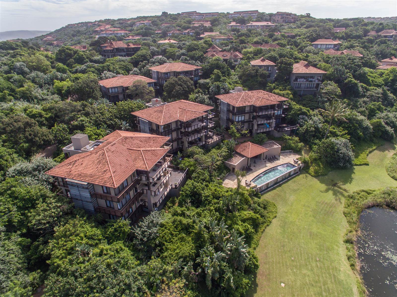 4 Bed Apartment in Zimbali Estate photo number 18