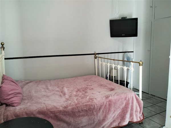 1 Bed Apartment