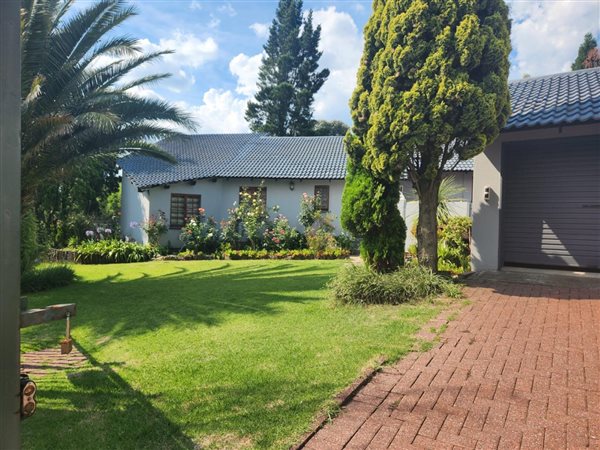 4 Bed House in Secunda Central