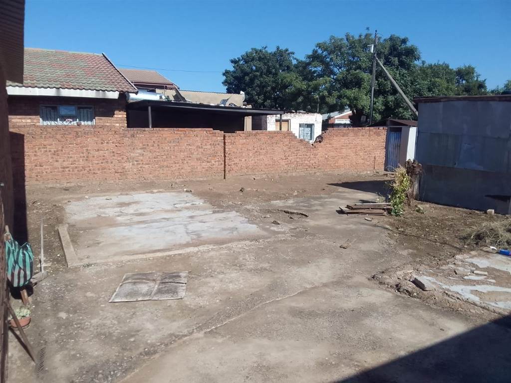 2 Bed House in Mamelodi photo number 21