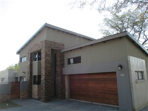 3 Bed House in Kameeldrift East