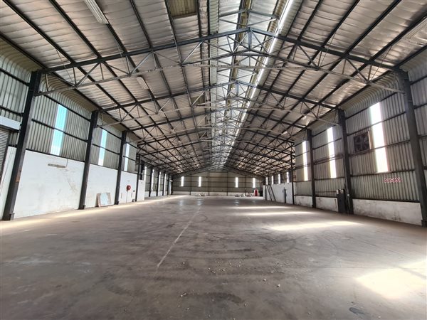 2050  m² Industrial space in Elandsfontein AH