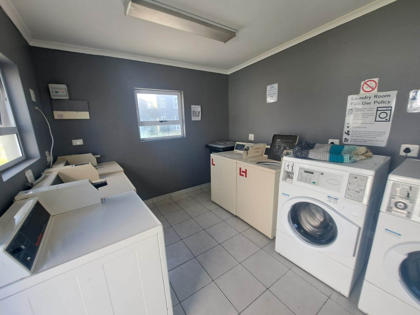 2 Bed Apartment in Muizenberg photo number 18