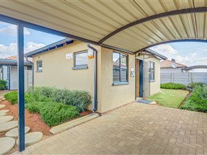 House in Johannesburg Central