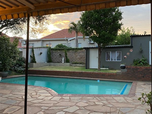 3 Bedroom House 3 Bedroom House