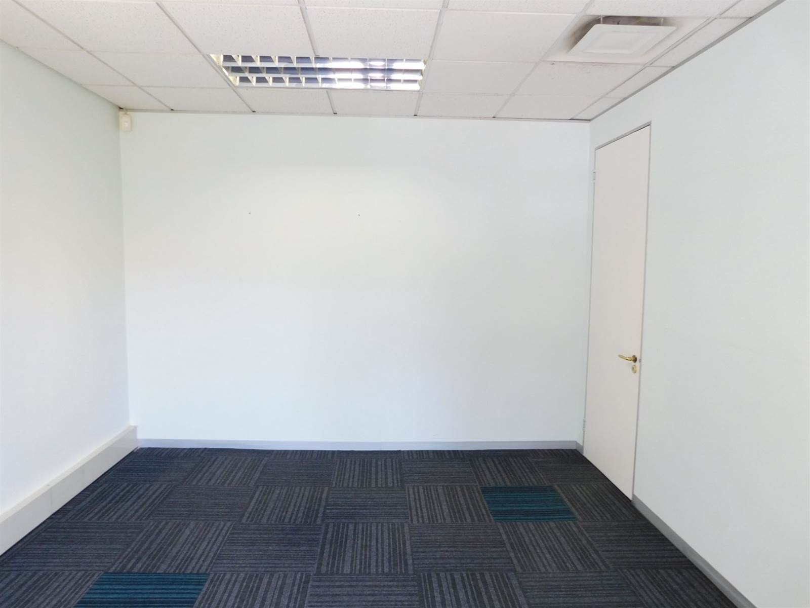 299  m² Commercial space in Randburg Central photo number 11