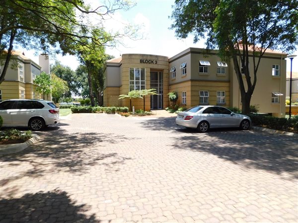 299  m² Commercial space in Randburg Central