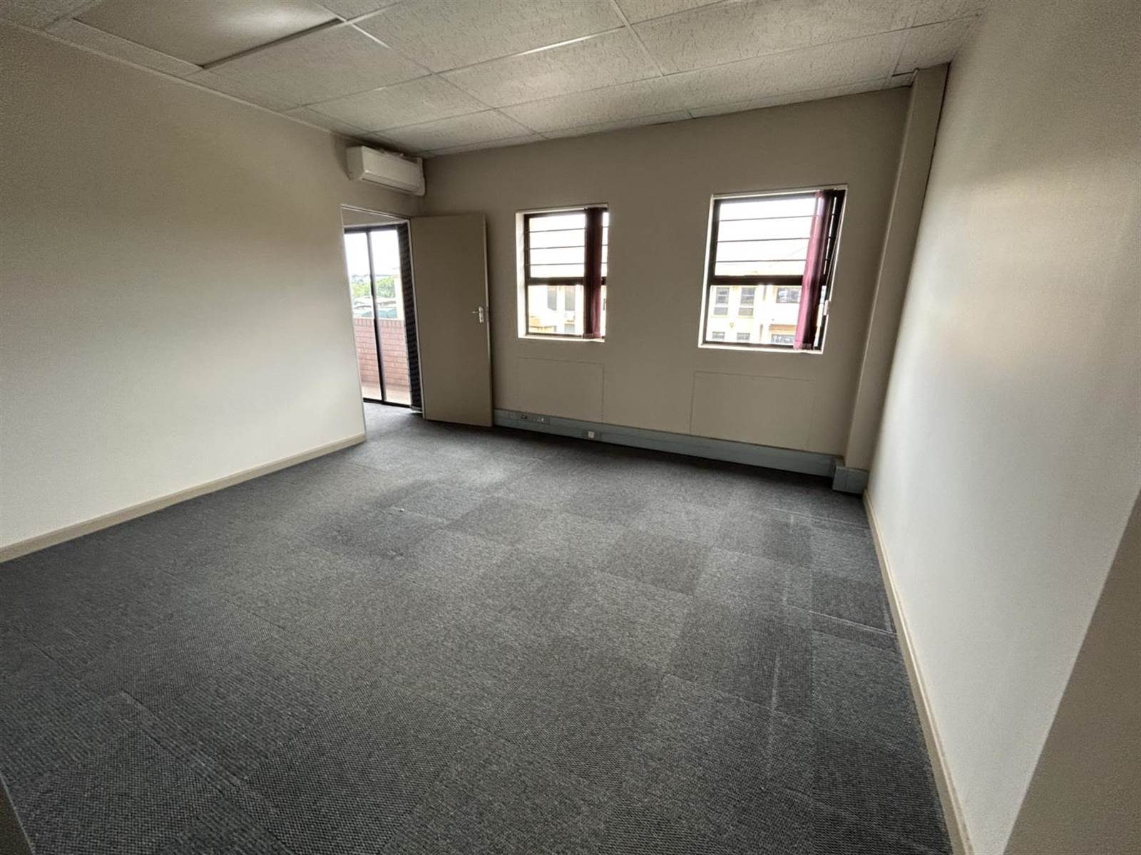 310  m² Commercial space in Highveld photo number 5