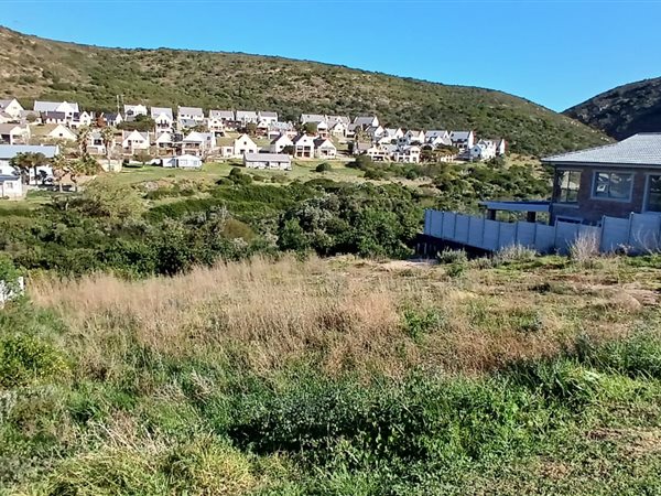 924 m² Land