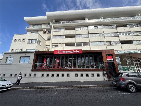 188 m² Retail Space 188 m² Retail Space