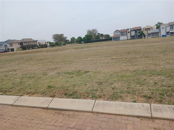 313 m² Land