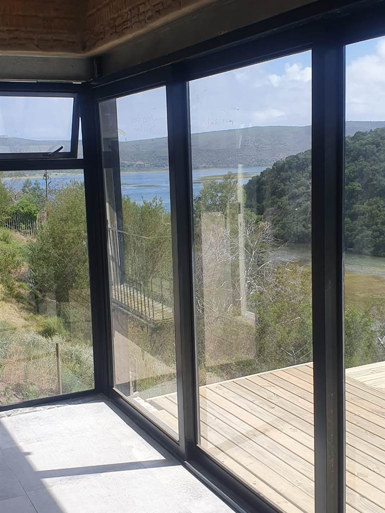 3 Bed House in Knysna Heights photo number 14
