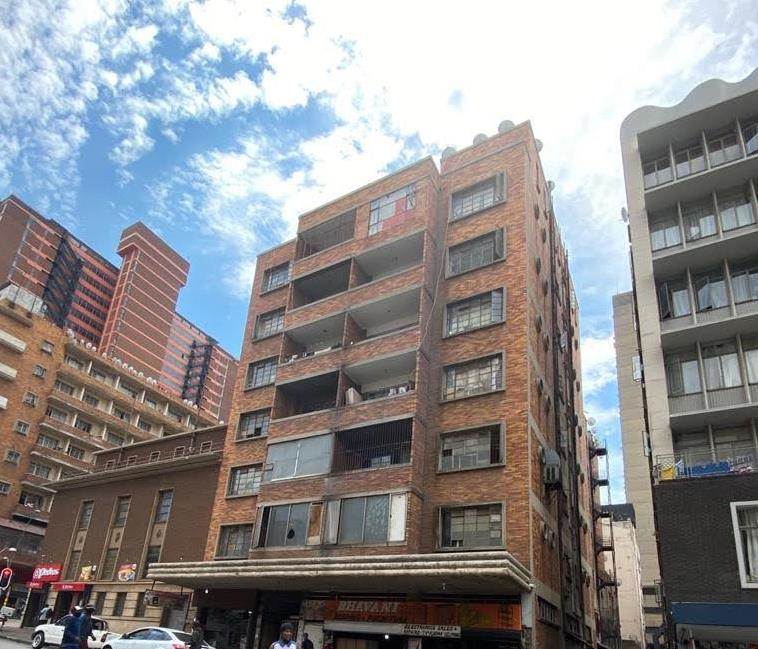 1272  m² Commercial space in Hillbrow photo number 3