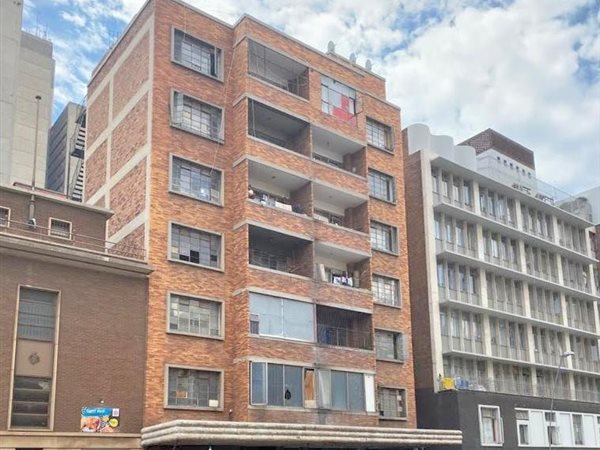 1272  m² Commercial space in Hillbrow