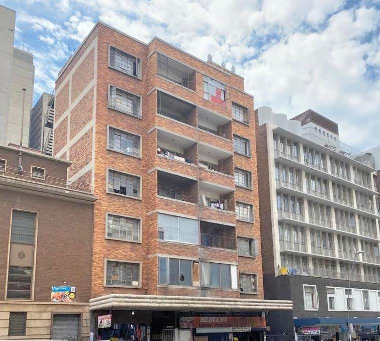 1272  m² Commercial space in Hillbrow photo number 1